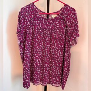 Cute fuchsia, flowered top